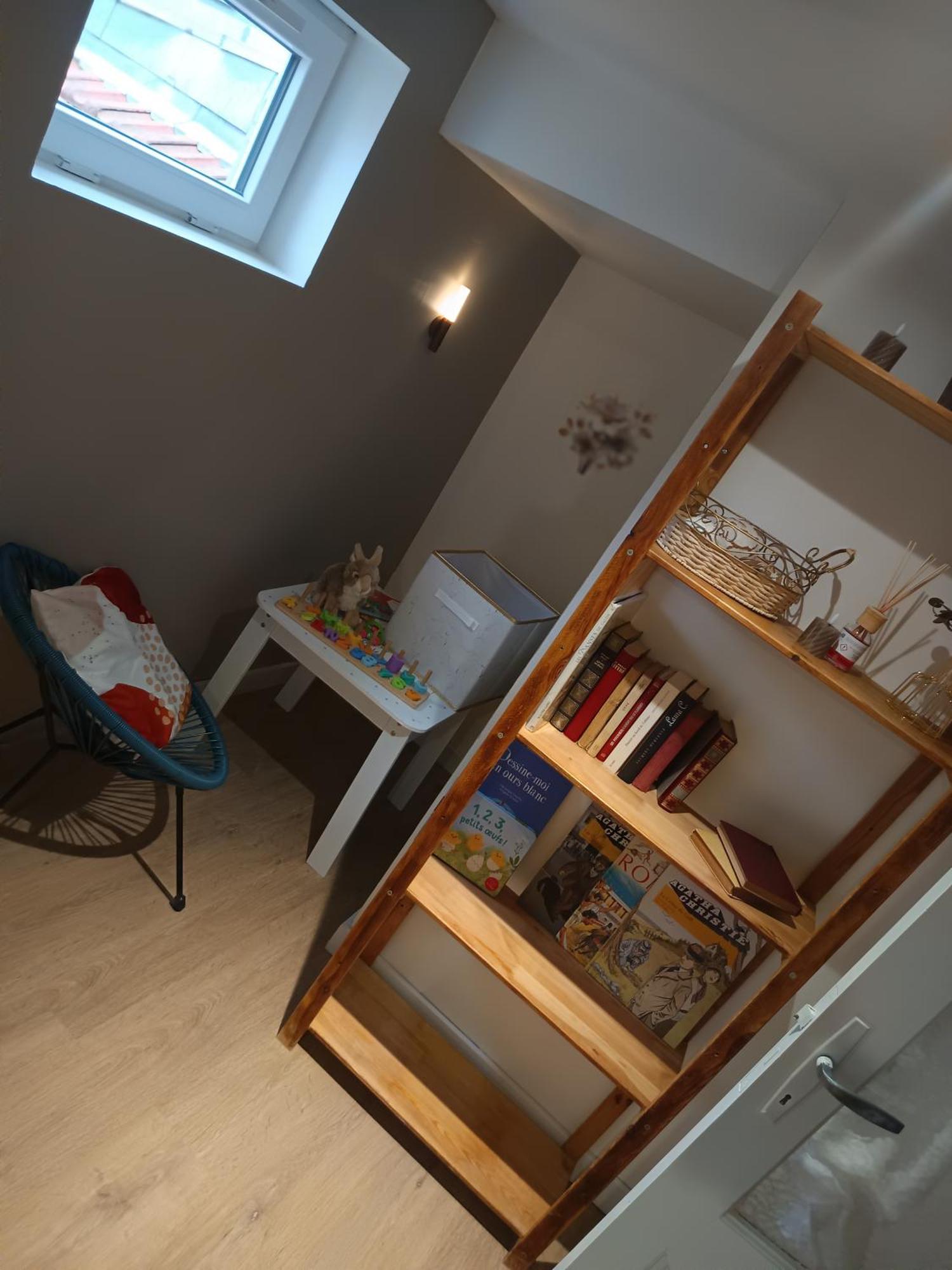 A1 Champagne Residence - 200 M2 14 Personnes 2 Toilets 4 Showers - Hyper Centre - Chalons En Champagne Екстер'єр фото